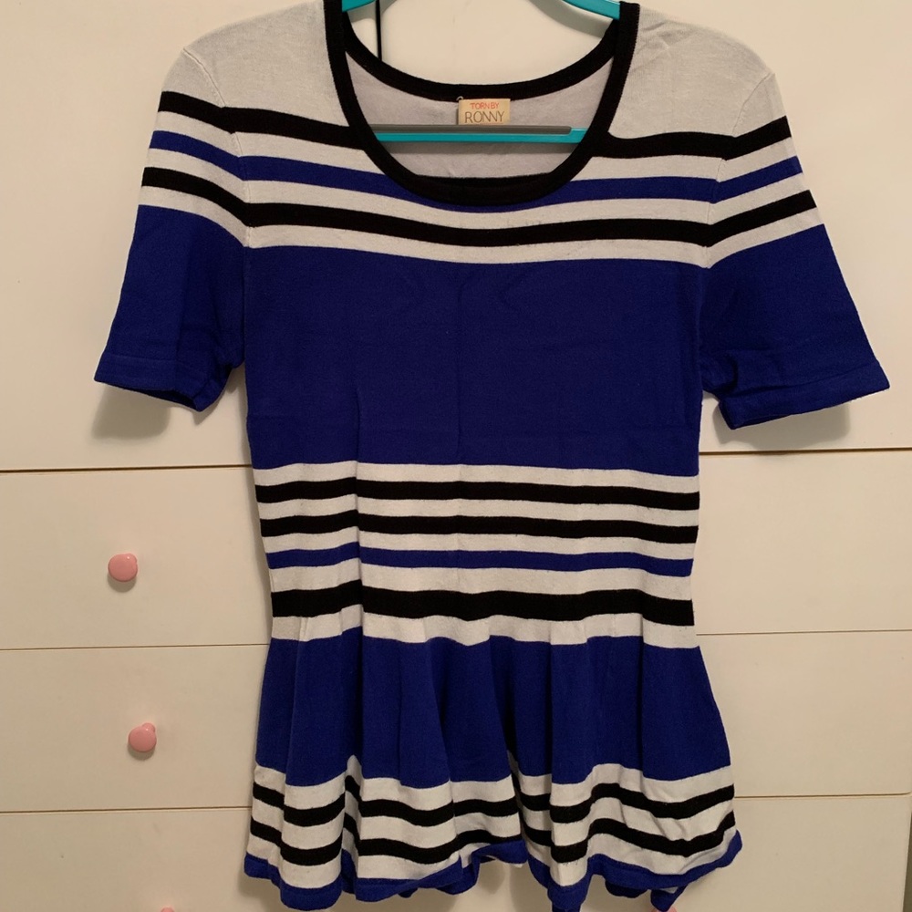 Blue, black and white péplum top by Ronny Kobo